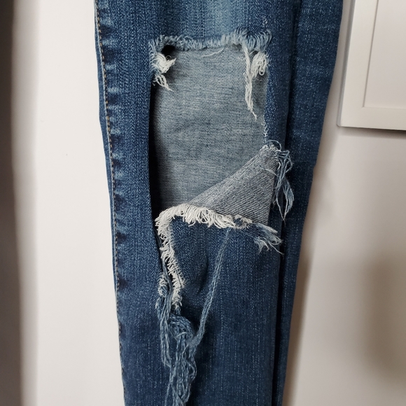 AG Adriano Goldschmied  Stevie Slim Ankle Distressed Destroyed Jeans Blue Boho - Picture 3 of 7